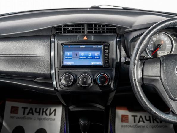 Toyota Corolla XI (E160 E170 E180) Рестайлинг 1 с пробегом 2017 года, цена 1 050 000 рублей, 143284 км, седан, Автокод Объявления