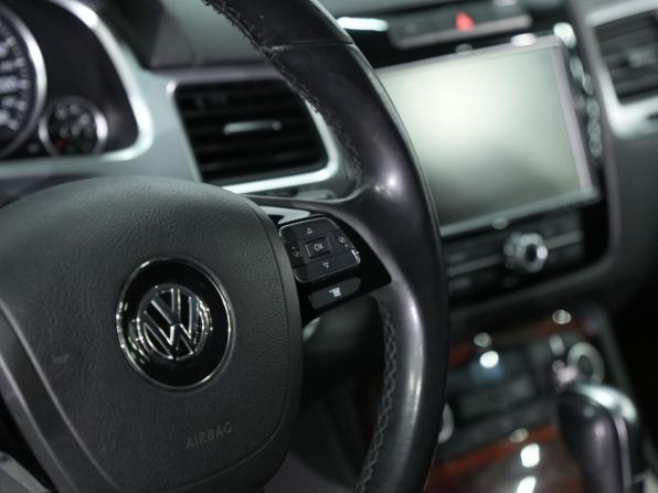 Volkswagen Touareg II с пробегом 2010 года, цена 2 300 000 рублей, 256372 км, внедорожник, Автокод Объявления