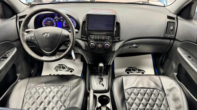 Hyundai i30 I Рестайлинг с пробегом 2010 года, цена 650 000 рублей, 277286 км, хэтчбек, Автокод Объявления