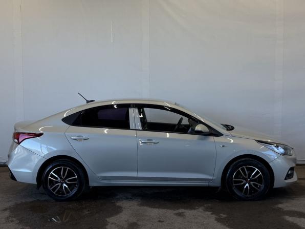 Hyundai Solaris II с пробегом 2019 года, цена 1 210 000 рублей, 138000 км, седан, Автокод Объявления