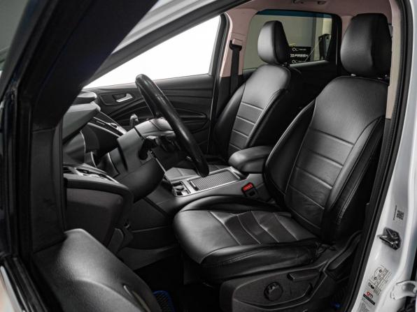 Ford Kuga II Рестайлинг с пробегом 2017 года, цена 1 769 000 рублей, 187472 км, внедорожник, Автокод Объявления