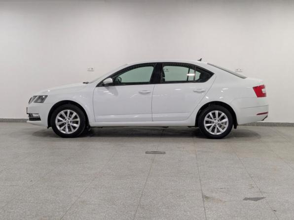 Skoda Octavia III (A7) Рестайлинг с пробегом 2019 года, цена 1 450 000 рублей, 119106 км, лифтбек, Автокод Объявления