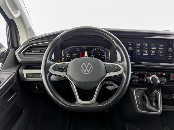 Volkswagen Multivan T6 Рестайлинг с пробегом 2021 года, цена 6 000 000 рублей, 120666 км, минивэн, Автокод Объявления