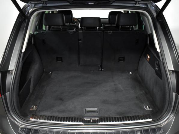 Volkswagen Touareg II Рестайлинг с пробегом 2015 года, цена 2 279 000 рублей, 238396 км, внедорожник, Автокод Объявления