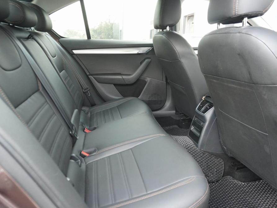 Skoda Octavia III (A7) Москва  - изображение 10