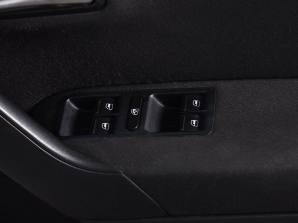 Volkswagen Polo V с пробегом 2013 года, цена 759 999 рублей, 161147 км, хэтчбек, Автокод Объявления