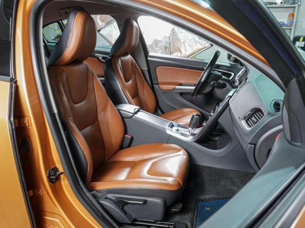 Volvo S60 II с пробегом 2012 года, цена 999 000 рублей, 164991 км, седан, Автокод Объявления