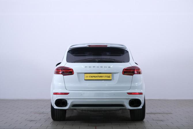 Porsche Cayenne II Рестайлинг (958) с пробегом 2015 года, цена 3 249 000 рублей, 177000 км, внедорожник, Автокод Объявления