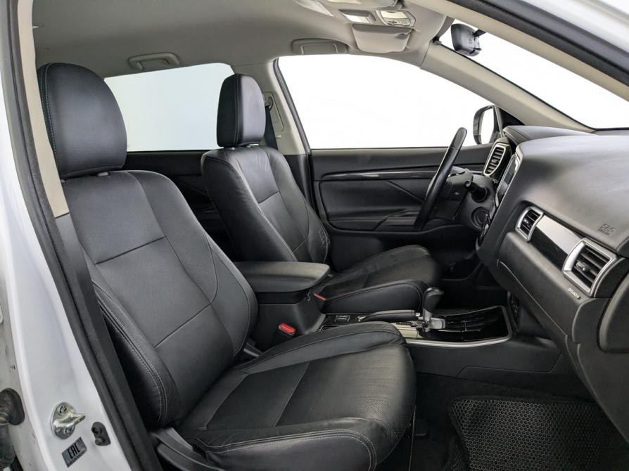 Mitsubishi Outlander III Рестайлинг 2 Москва  - изображение 23