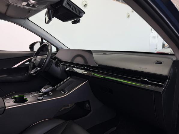 Omoda C5 I с пробегом 2023 года, цена 1 750 000 рублей, 71663 км, внедорожник, Автокод Объявления