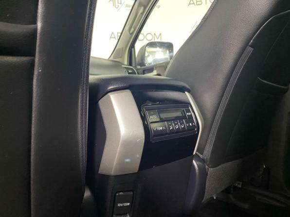 Toyota Land Cruiser Prado 150 Series Рестайлинг 3 с пробегом 2021 года, цена 6 787 000 рублей, 60883 км, внедорожник, Автокод Объявления
