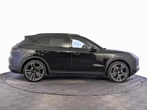 Porsche Cayenne III Рестайлинг с пробегом 2024 года, цена 12 990 000 рублей, 51790 км, внедорожник, Автокод Объявления