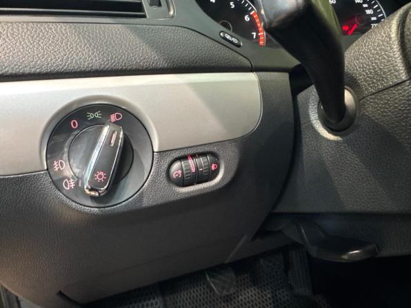 Volkswagen Jetta VI с пробегом 2011 года, цена 727 000 рублей, 219314 км, седан, Автокод Объявления