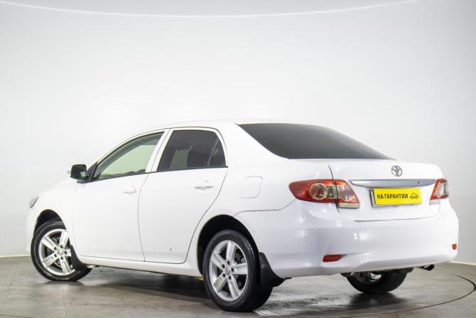 Toyota Corolla X (E140 E150) Рестайлинг с пробегом 2012 года, цена 989 000 рублей, 157000 км, седан, Автокод Объявления