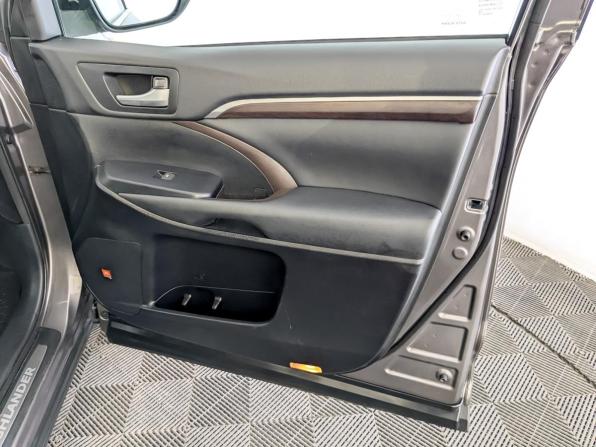 Toyota Highlander III (XU50) с пробегом 2014 года, цена 2 915 000 рублей, 151675 км, внедорожник, Автокод Объявления