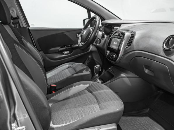 Renault Kaptur I с пробегом 2017 года, цена 1 488 843 рубля, 126186 км, внедорожник, Автокод Объявления