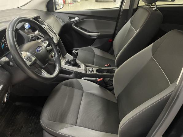 Ford Focus III с пробегом 2012 года, цена 899 000 рублей, 98787 км, седан, Автокод Объявления