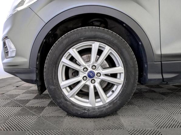 Ford Kuga II Рестайлинг с пробегом 2018 года, цена 1 675 000 рублей, 99314 км, внедорожник, Автокод Объявления