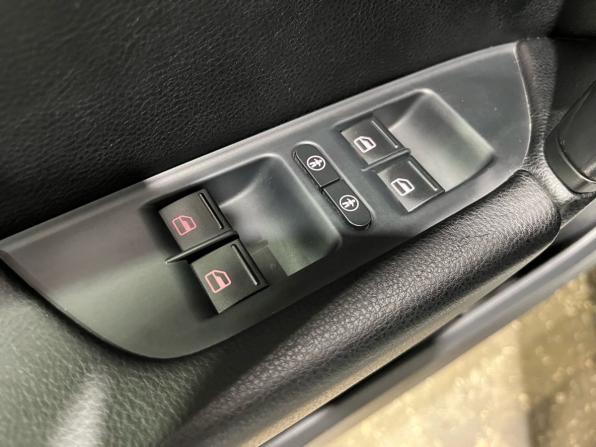 Volkswagen Touareg II с пробегом 2014 года, цена 1 720 000 рублей, 278950 км, внедорожник, Автокод Объявления