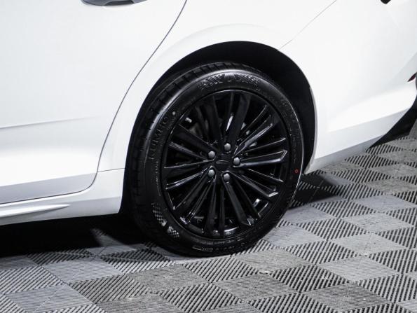 Geely Preface I с пробегом 2024 года, цена 2 999 999 рублей, 17500 км, седан, Автокод Объявления