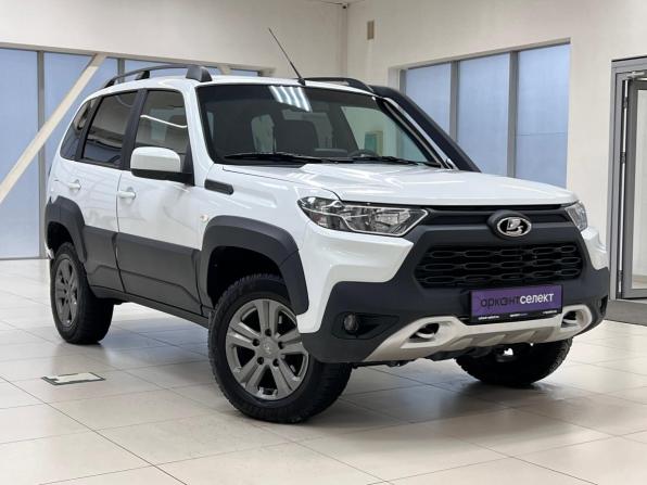 Lada (ВАЗ) Niva Travel I с пробегом 2023 года, цена 1 169 000 рублей, 44000 км, внедорожник, Автокод Объявления