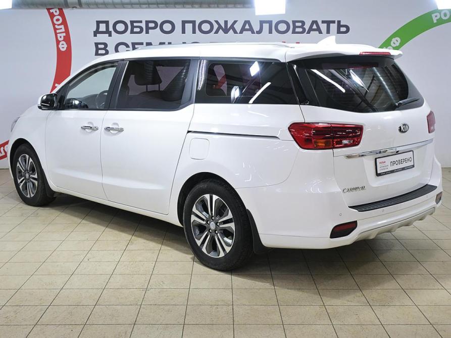 Kia Carnival III Москва  - изображение 8