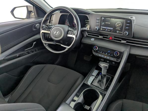 Hyundai Elantra VII (CN7) с пробегом 2021 года, цена 1 700 000 рублей, 185410 км, седан, Автокод Объявления
