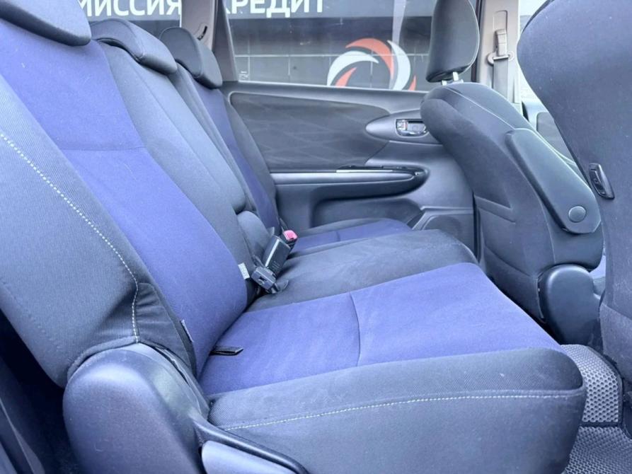 Toyota Wish II Рестайлинг Волгоград  - изображение 15