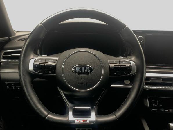 Kia K5 III с пробегом 2021 года, цена 2 469 000 рублей, 120904 км, седан, Автокод Объявления