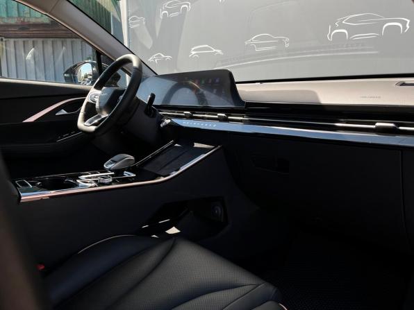 Omoda C5 I с пробегом 2023 года, цена 1 923 300 рублей, 35917 км, внедорожник, Автокод Объявления