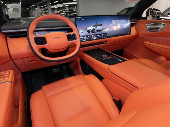 Lynk &amp; Co 900 с пробегом 2026 года, цена 7 775 000 рублей, 50 км, внедорожник, Автокод Объявления