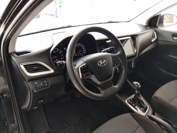Hyundai Solaris II Рестайлинг с пробегом 2021 года, цена 1 510 000 рублей, 121100 км, седан, Автокод Объявления