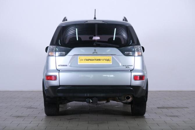 Mitsubishi Outlander II Рестайлинг с пробегом 2011 года, цена 1 279 000 рублей, 175000 км, внедорожник, Автокод Объявления