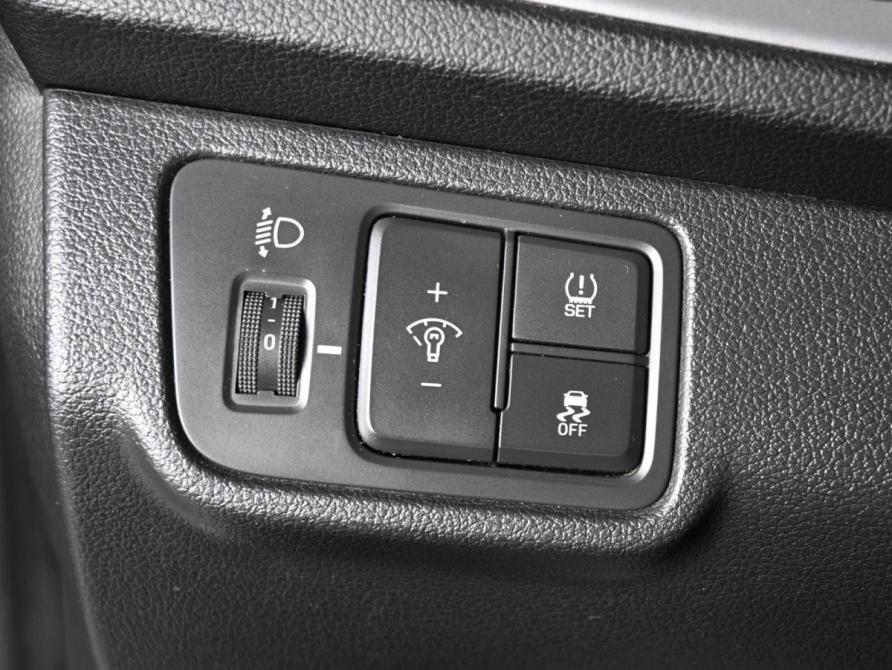 Hyundai Solaris II Ростов-на-Дону  - изображение 15