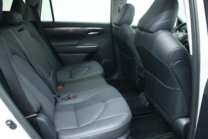 Toyota Highlander IV (XU70) с пробегом 2026 года, цена 5 350 000 рублей, 28 км, внедорожник, Автокод Объявления