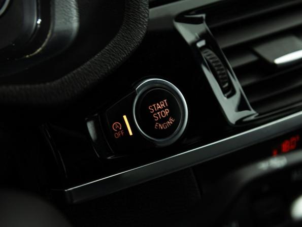 BMW X3 II (F25) Рестайлинг с пробегом 2014 года, цена 1 959 000 рублей, 190512 км, внедорожник, Автокод Объявления