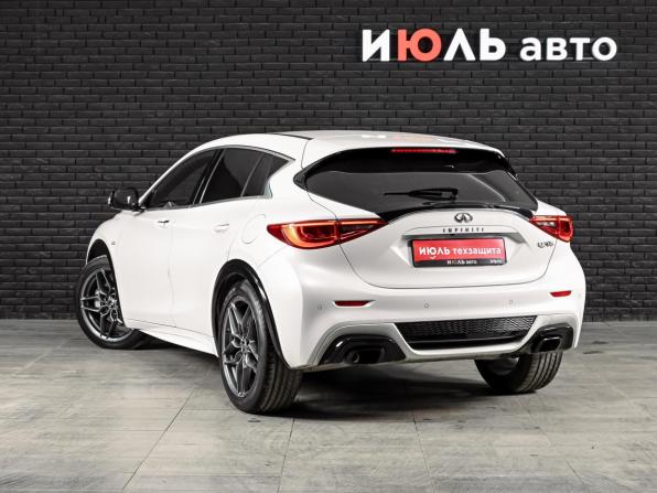 Infiniti Q30 с пробегом 2018 года, цена 2 865 000 рублей, 27280 км, хэтчбек, Автокод Объявления