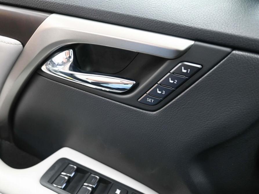 Lexus RX IV Рестайлинг Ростов-на-Дону  - изображение 31