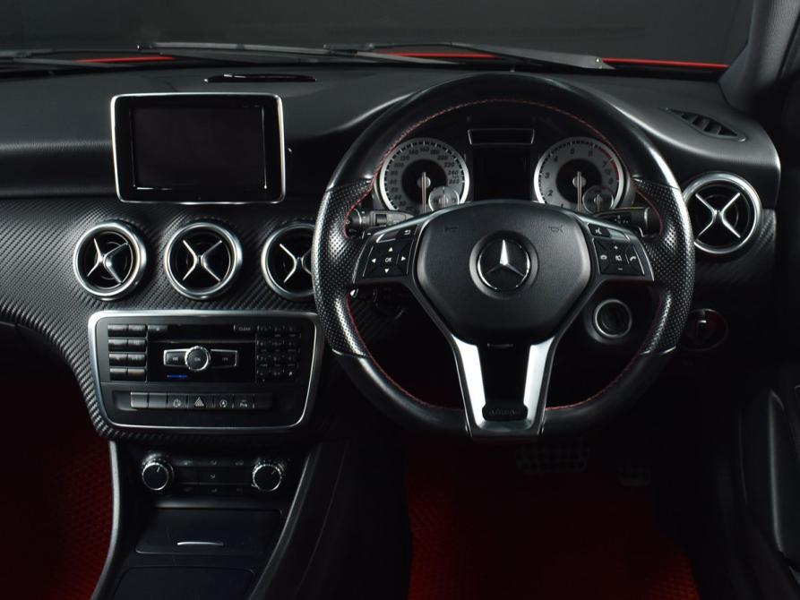Mercedes-Benz A-Класс III (W176) Кемерово  - изображение 8
