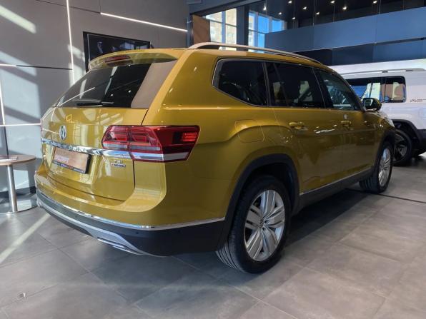Volkswagen Teramont I с пробегом 2018 года, цена 2 999 000 рублей, 137690 км, внедорожник, Автокод Объявления