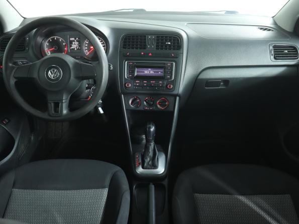 Volkswagen Polo V с пробегом 2014 года, цена 689 000 рублей, 233000 км, седан, Автокод Объявления