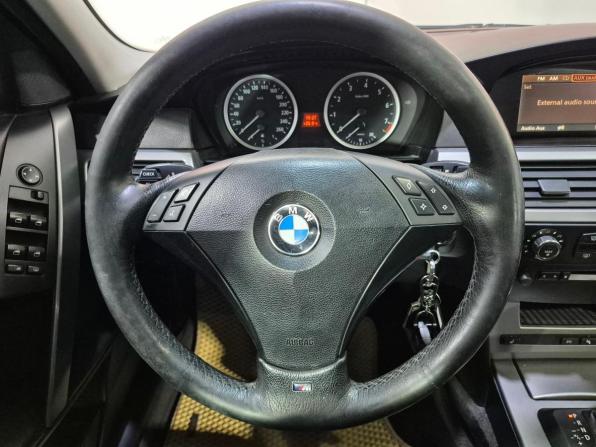 BMW 5 серии V (E60/E61) с пробегом 2006 года, цена 730 000 рублей, 271873 км, седан, Автокод Объявления