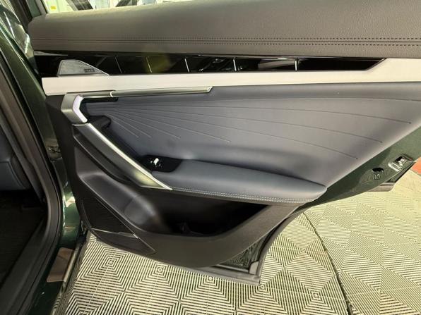 Geely Atlas II с пробегом 2024 года, цена 2 880 000 рублей, 45421 км, внедорожник, Автокод Объявления