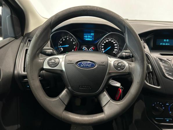 Ford Focus III с пробегом 2013 года, цена 699 000 рублей, 205654 км, хэтчбек, Автокод Объявления