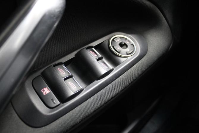 Ford Mondeo IV Рестайлинг с пробегом 2012 года, цена 789 000 рублей, 190000 км, седан, Автокод Объявления