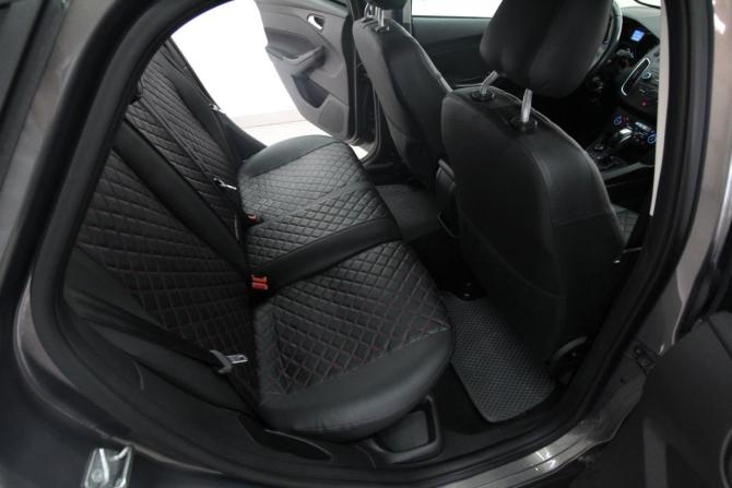 Ford Focus III Рестайлинг с пробегом 2018 года, цена 1 200 000 рублей, 82797 км, хэтчбек, Автокод Объявления
