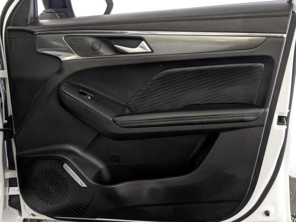 Haval Jolion I Рестайлинг с пробегом 2024 года, цена 1 550 000 рублей, 119226 км, внедорожник, Автокод Объявления