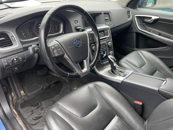 Volvo S60 II Рестайлинг с пробегом 2014 года, цена 1 079 000 рублей, 161600 км, седан, Автокод Объявления