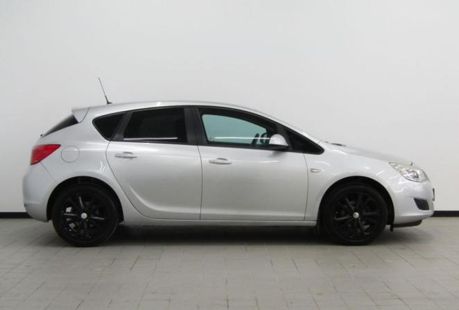 Opel Astra H Рестайлинг с пробегом 2011 года, цена 669 000 рублей, 158243 км, хэтчбек, Автокод Объявления