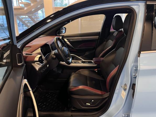 Geely Coolray I с пробегом 2022 года, цена 1 790 000 рублей, 91843 км, внедорожник, Автокод Объявления